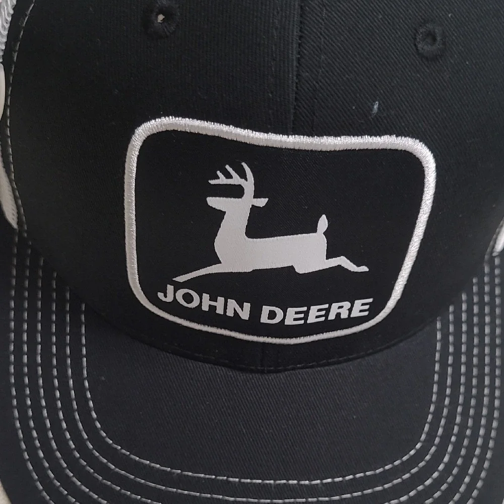 John Deere Green Youth & Black/White Adult Hats‎ NWT Papa/Child